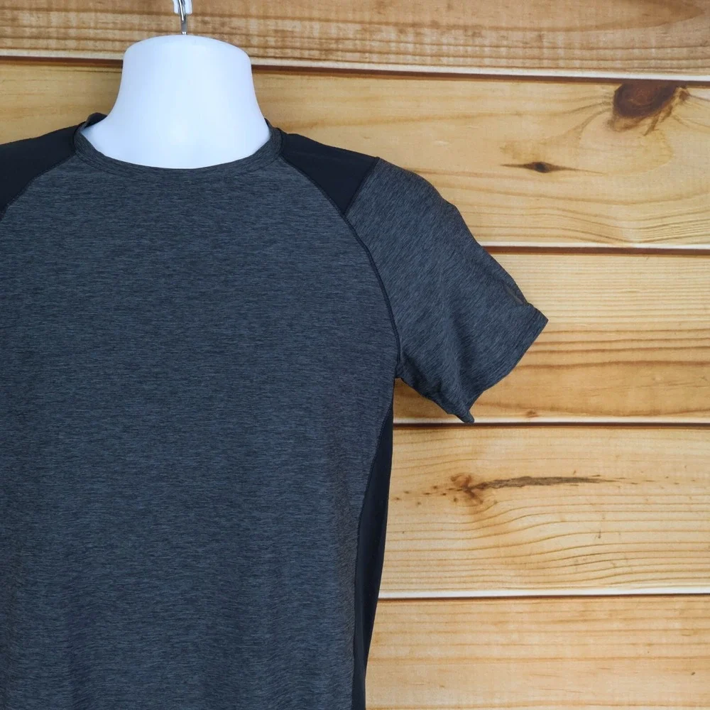 Under Armour Heatgear Athletic‎ Fitted Short Sleeve Shirt Mens S Gray Heathered